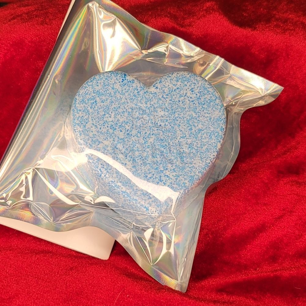Bath Bomb - Blue Heart 💙 Be Mine